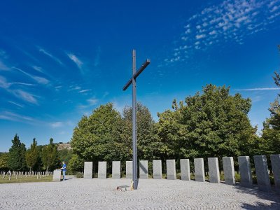 "Peace Road" imádság a budaörsi német-magyar katonai temetőben – 2. kép