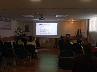 "Hidak vagy falak? - a békéhez vezető út" – 3. kép